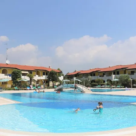 Villaggio Ducale 014 * Bibione