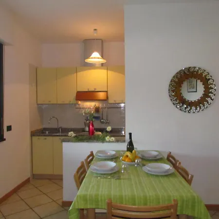 Διαμέρισμα Villaggio Ducale 014 Μπιμπιόνε