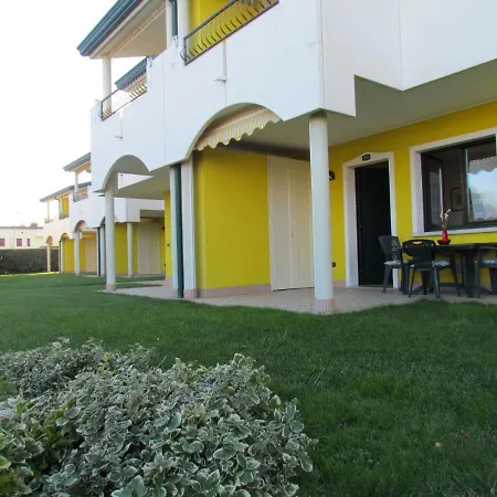 Διαμέρισμα Villaggio Ducale 014 Μπιμπιόνε